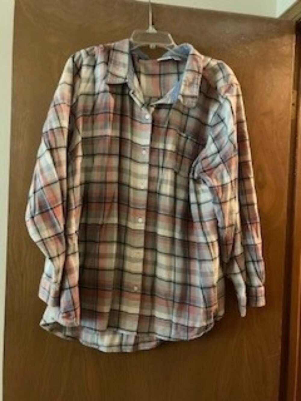 Plaid long sleeve top